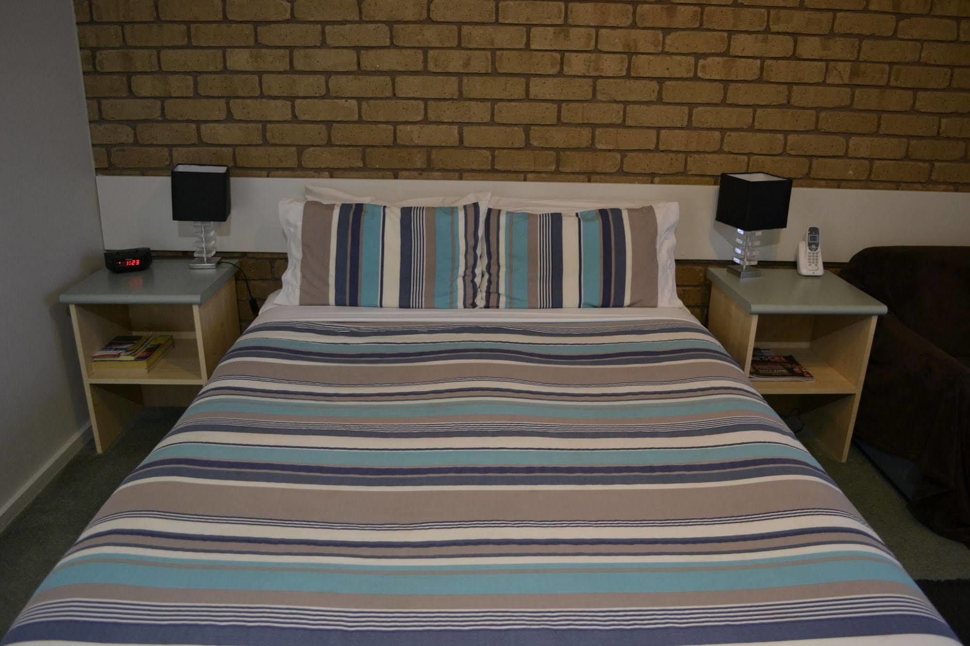 Surf City Motel Torquay Exterior foto